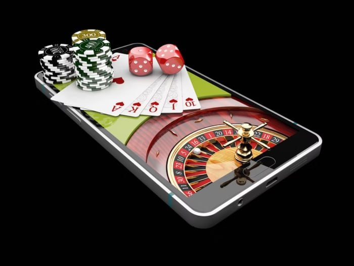 money pot gaming platform hero banner showing sports and casino sections